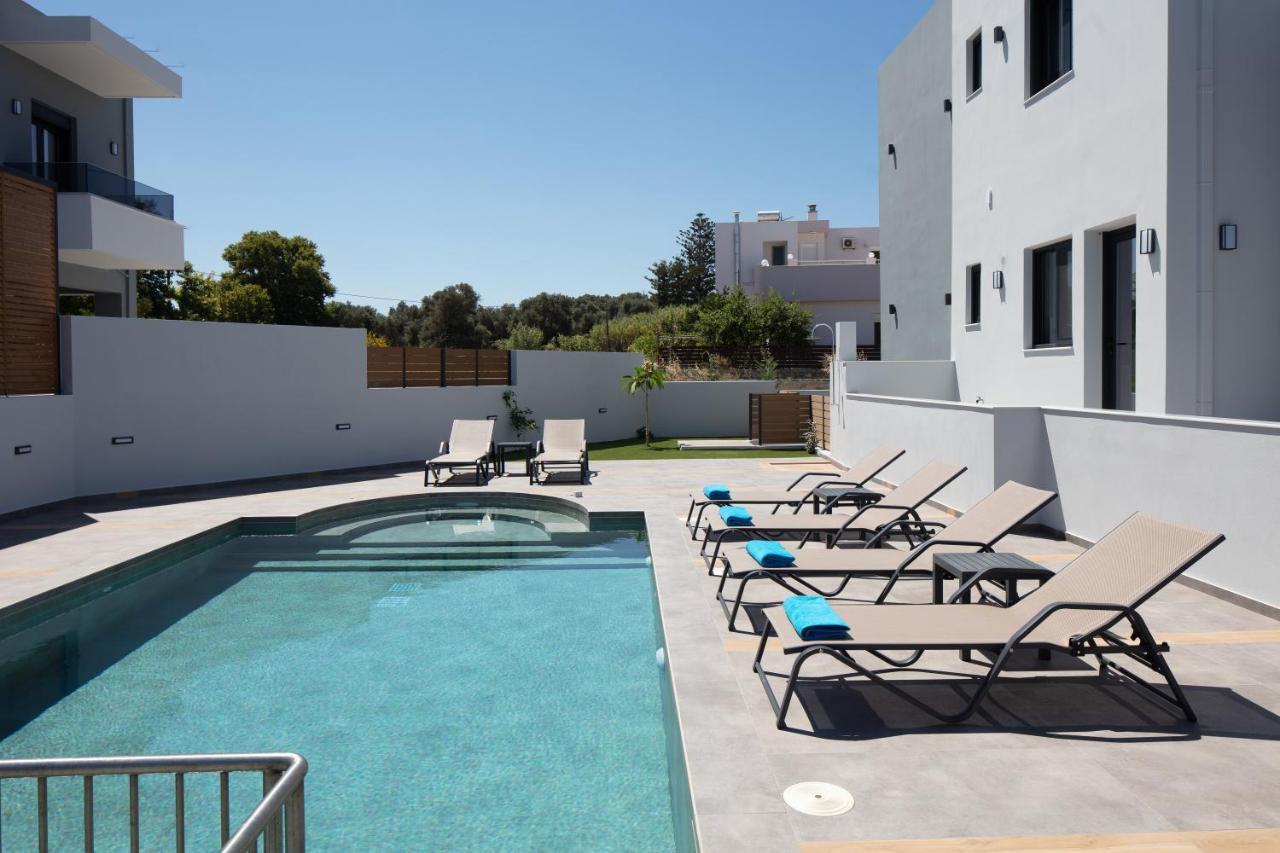 Sunnyside Villas, Ideal For Vibrant Stays,By Thinkvilla Pigianos Kampos  Exteriér fotografie