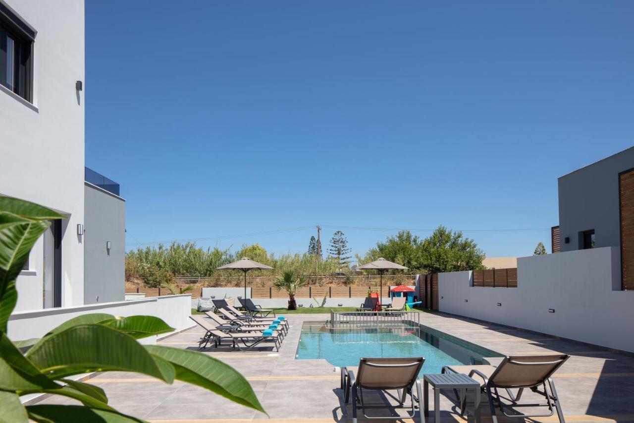 Sunnyside Villas, Ideal For Vibrant Stays,By Thinkvilla Pigianos Kampos  Exteriér fotografie