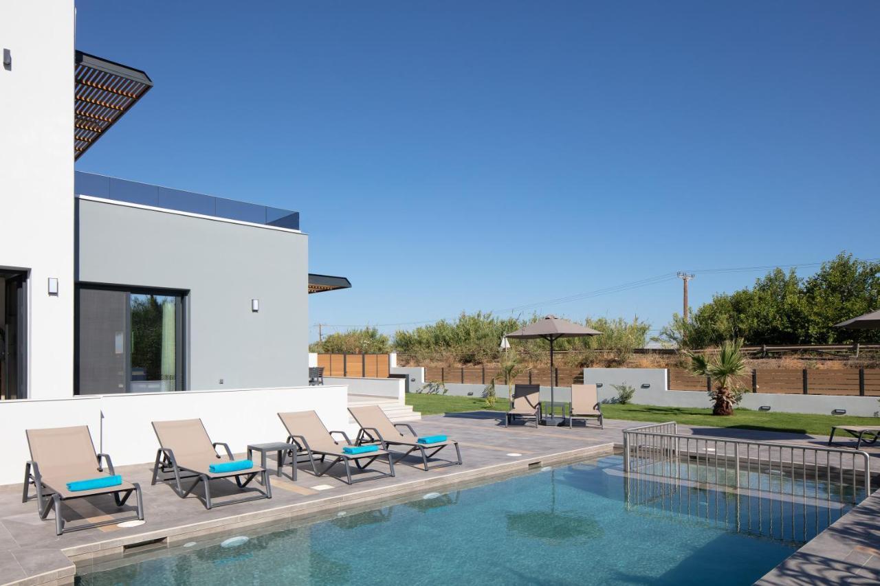 Sunnyside Villas, Ideal For Vibrant Stays,By Thinkvilla Pigianos Kampos  Exteriér fotografie