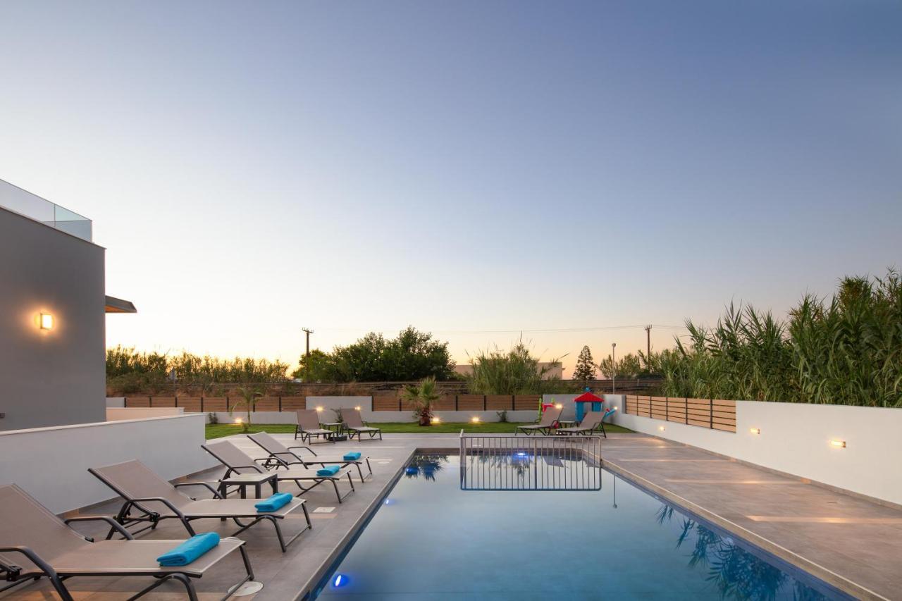 Sunnyside Villas, Ideal For Vibrant Stays,By Thinkvilla Pigianos Kampos  Exteriér fotografie