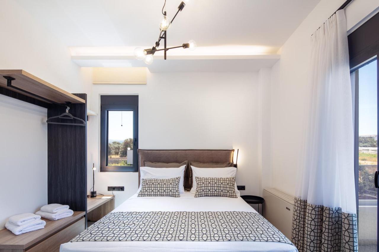 Sunnyside Villas, Ideal For Vibrant Stays,By Thinkvilla Pigianos Kampos  Exteriér fotografie