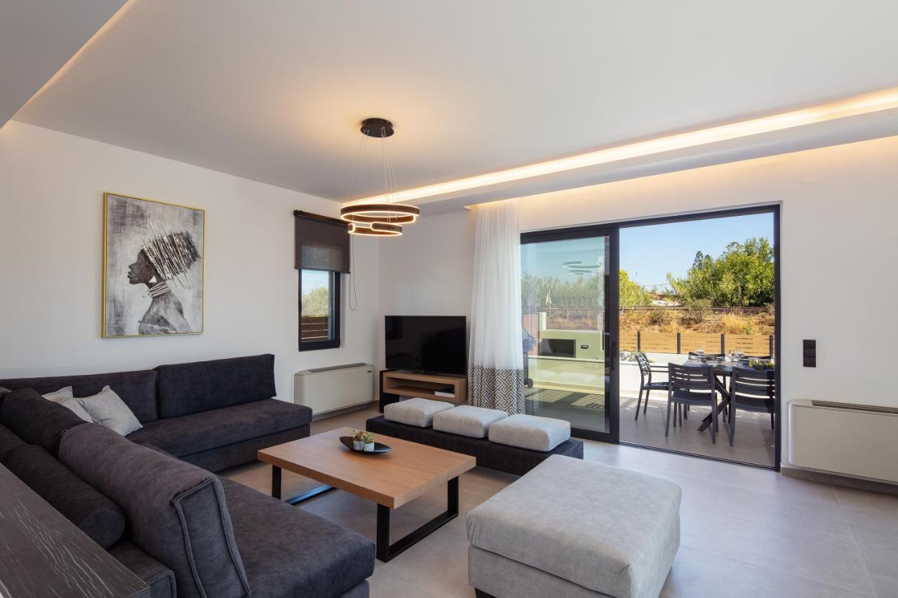 Sunnyside Villas, Ideal For Vibrant Stays,By Thinkvilla Pigianos Kampos  Exteriér fotografie