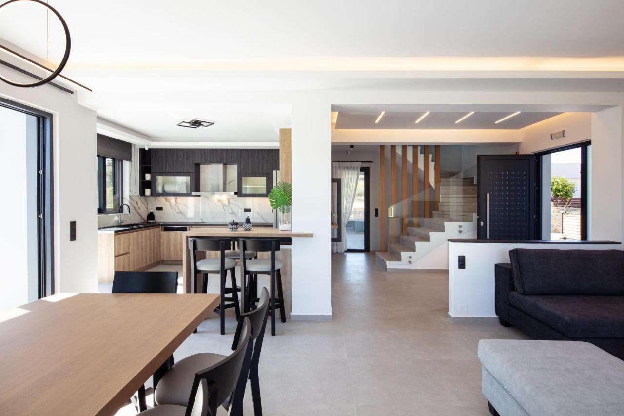 Sunnyside Villas, Ideal For Vibrant Stays,By Thinkvilla Pigianos Kampos  Exteriér fotografie